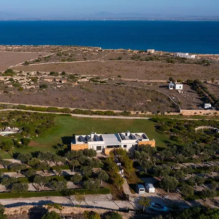 Partenope וילה פאביננה