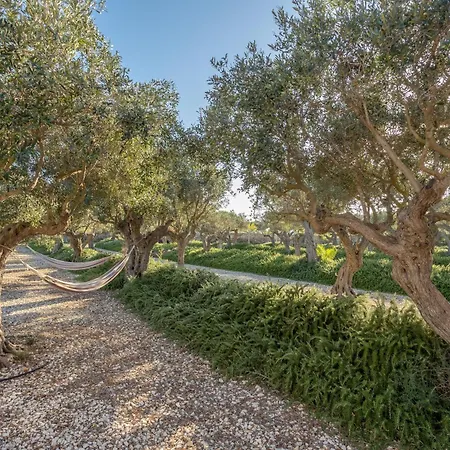 Partenope וילה פאביננה